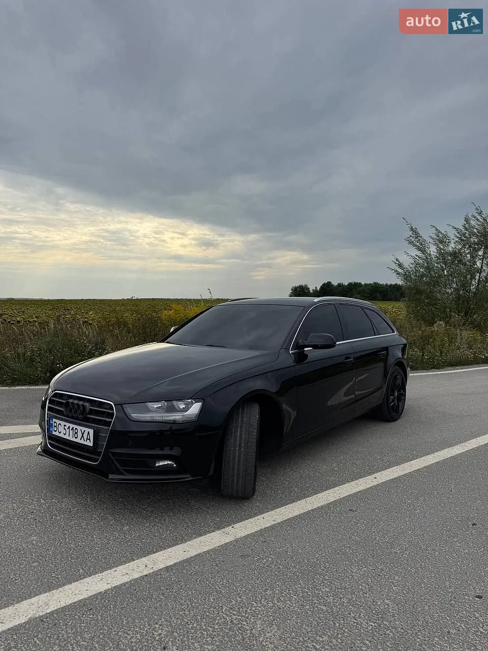 2012 Audi A4 - мініатюра 2