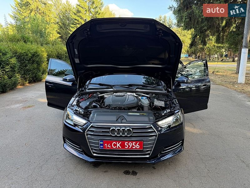 Седан Audi A4 2017 в Умані