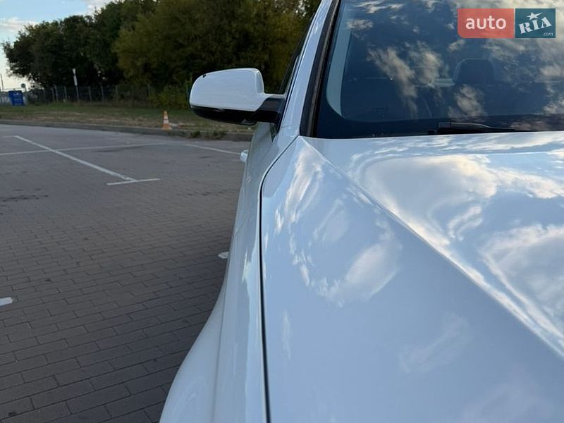 Седан Audi A4 2015 в Борисполі