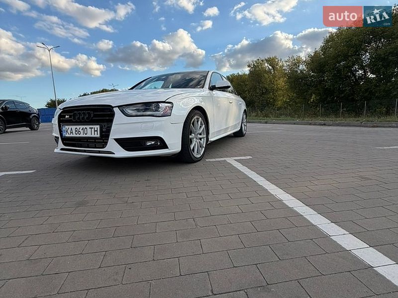 Седан Audi A4 2015 в Борисполі