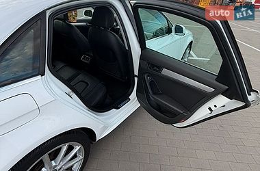 Седан Audi A4 2015 в Борисполі