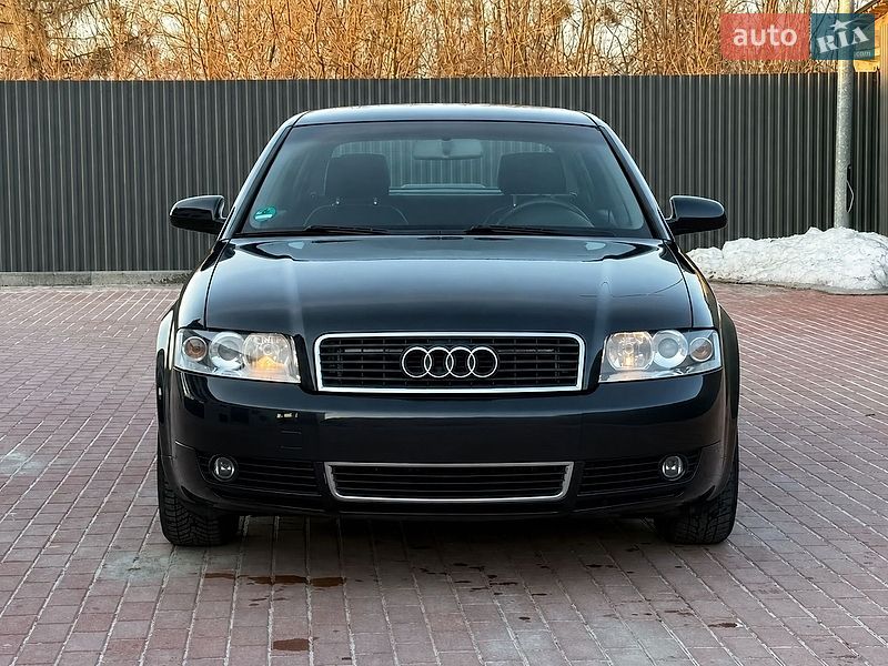 Седан Audi A4 2004 в Одессе Седан Audi A4 2004 в Одессе