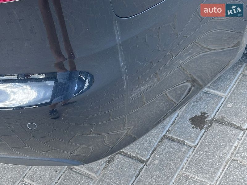 Седан Audi A4 2010 в Золочеве