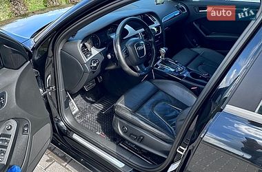 Седан Audi A4 2010 в Золочеве