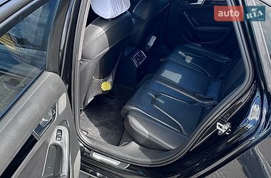 Седан Audi A4 2010 в Золочеве