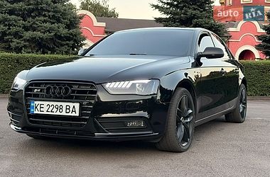 Седан Audi A4 2012 в Кам'янському