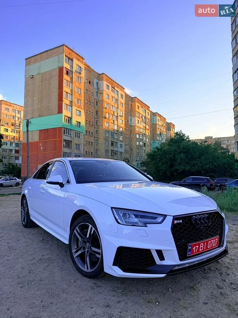 2018 Audi A4 - фото 1