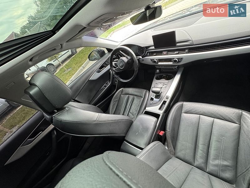 Седан Audi A4 2017 в Шумську
