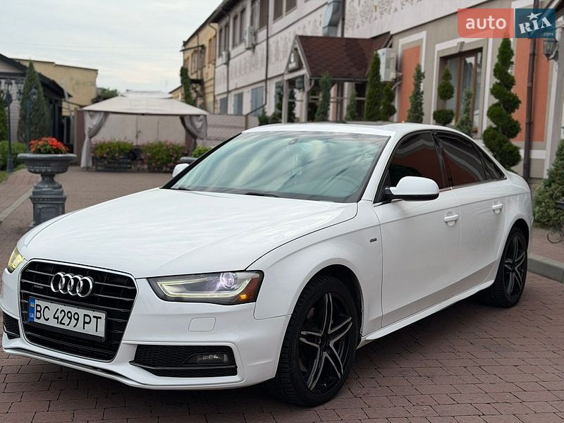 Седан Audi A4 2013 в Львове