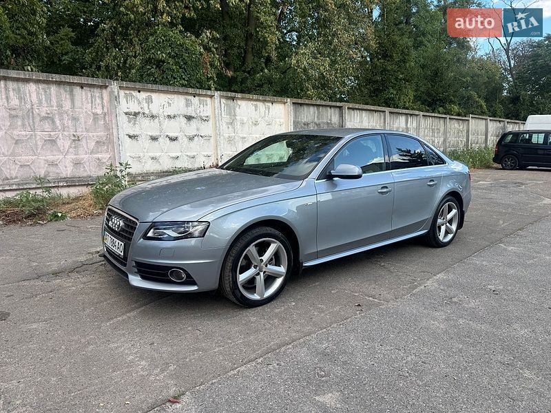 Audi A4 2011