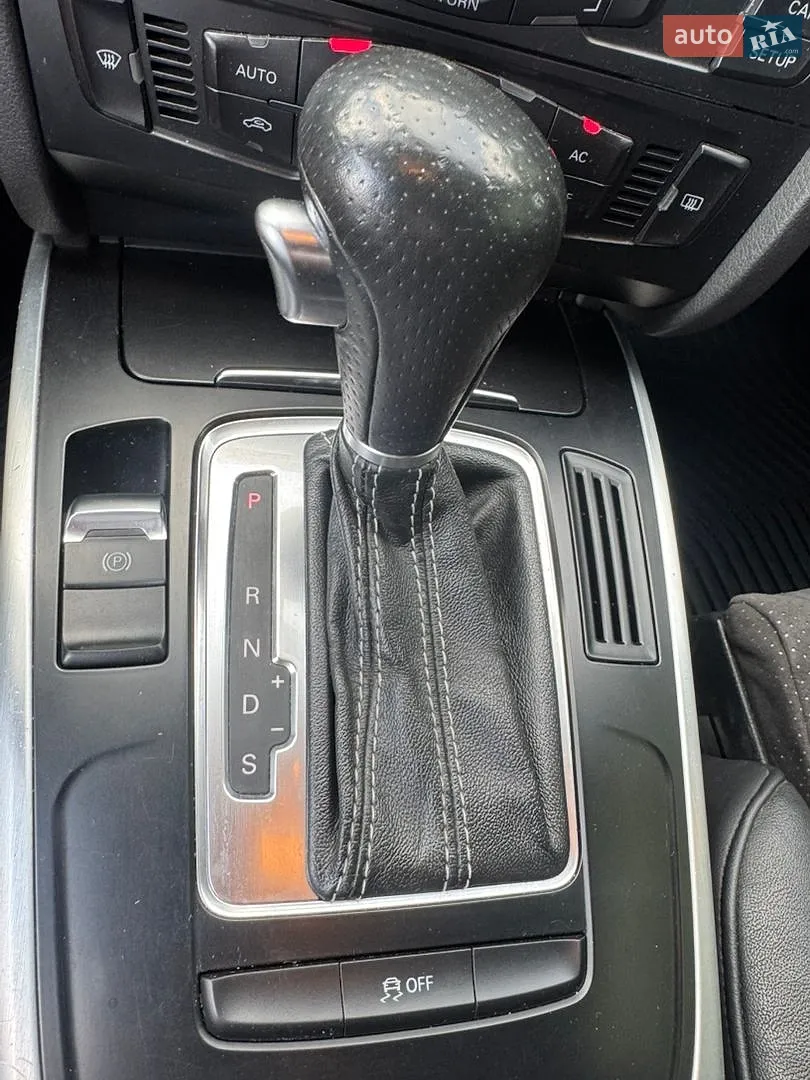 2011 Audi A4 - мініатюра 35
