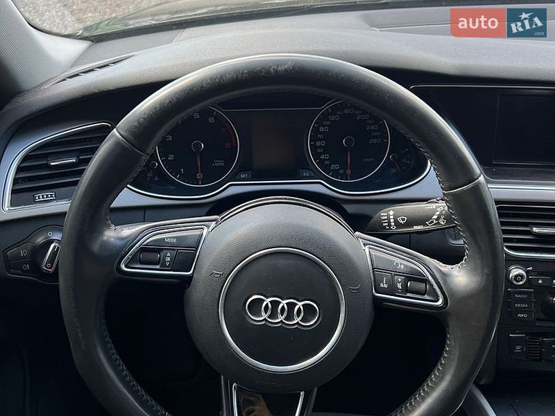 Універсал Audi A4 2012 в Черкасах