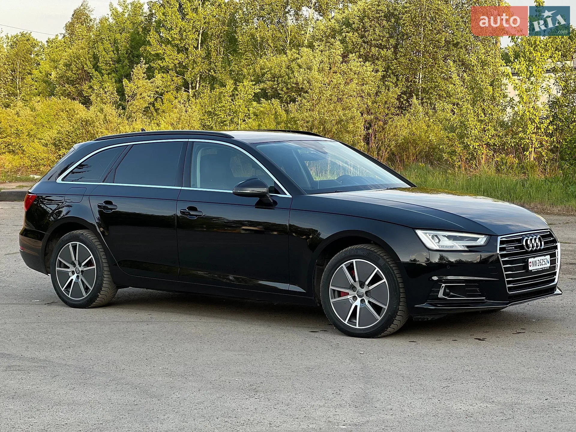 2015 Audi A4 - мініатюра 11