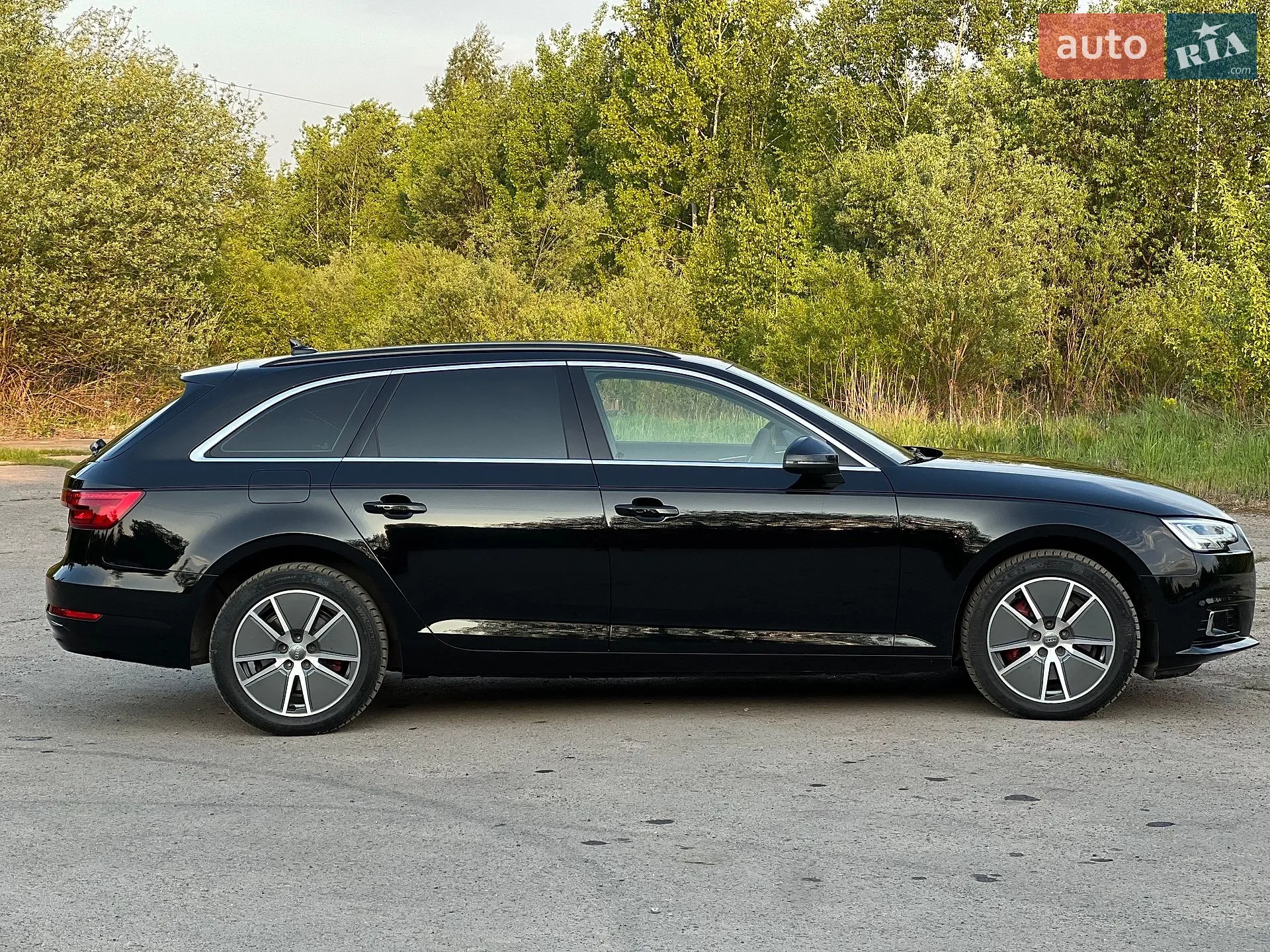 2015 Audi A4 - мініатюра 12