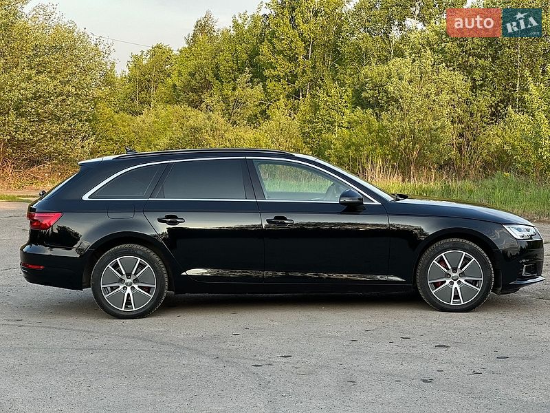 Універсал Audi A4 2015 в Дрогобичі