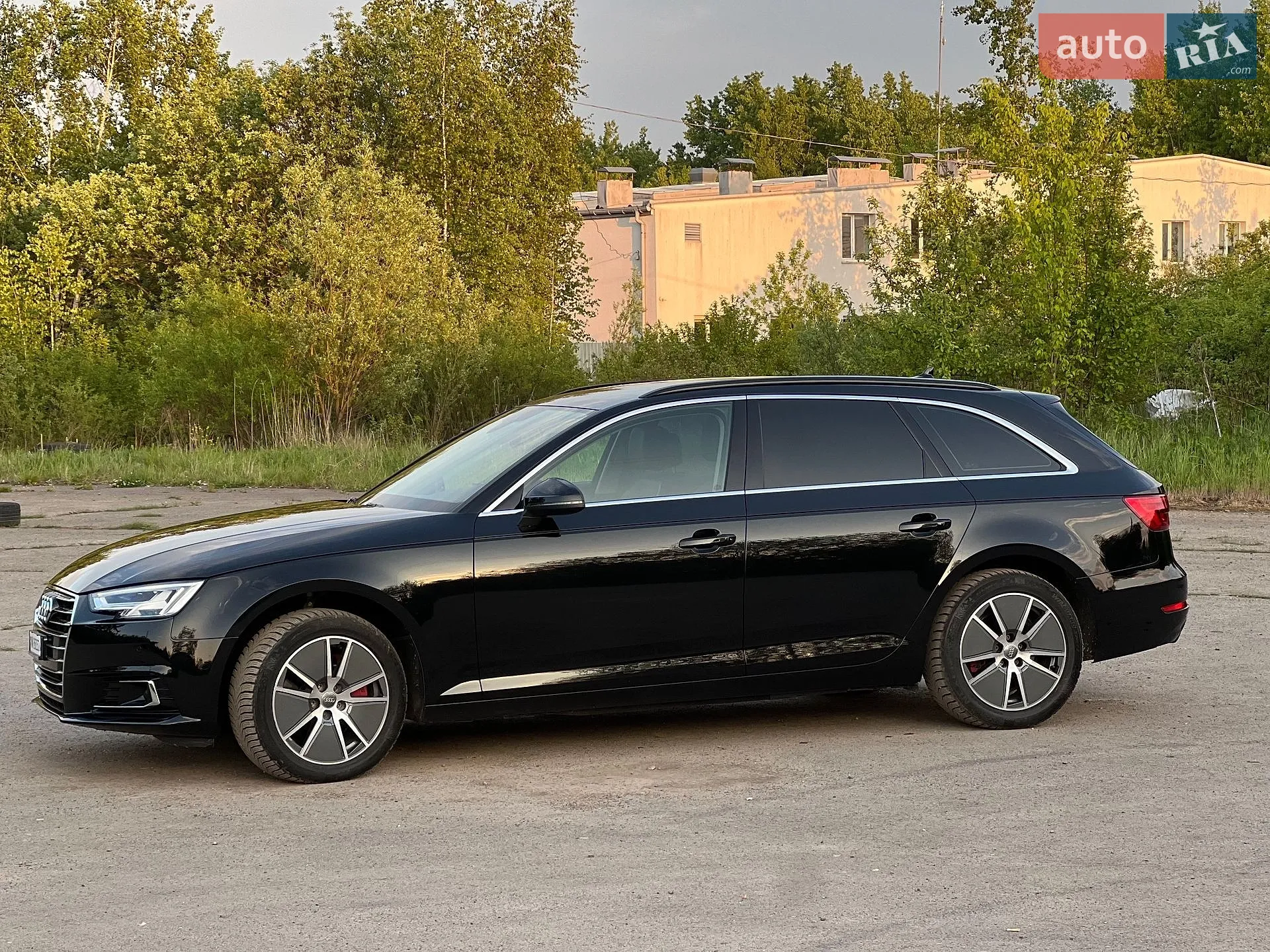 2015 Audi A4 - мініатюра 21