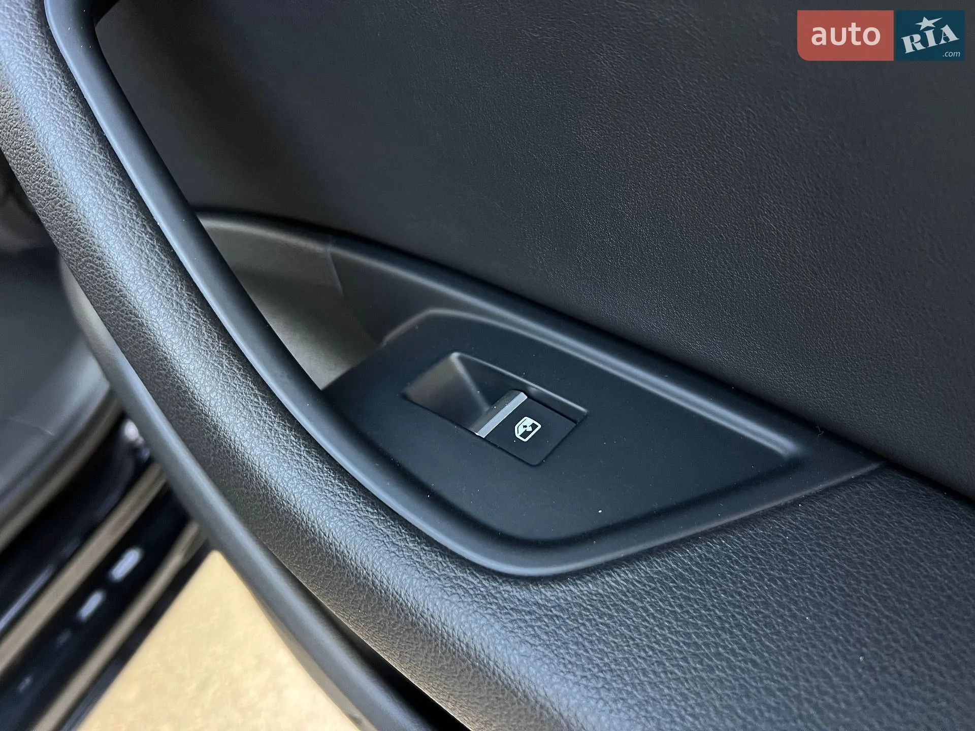 2015 Audi A4 - мініатюра 59