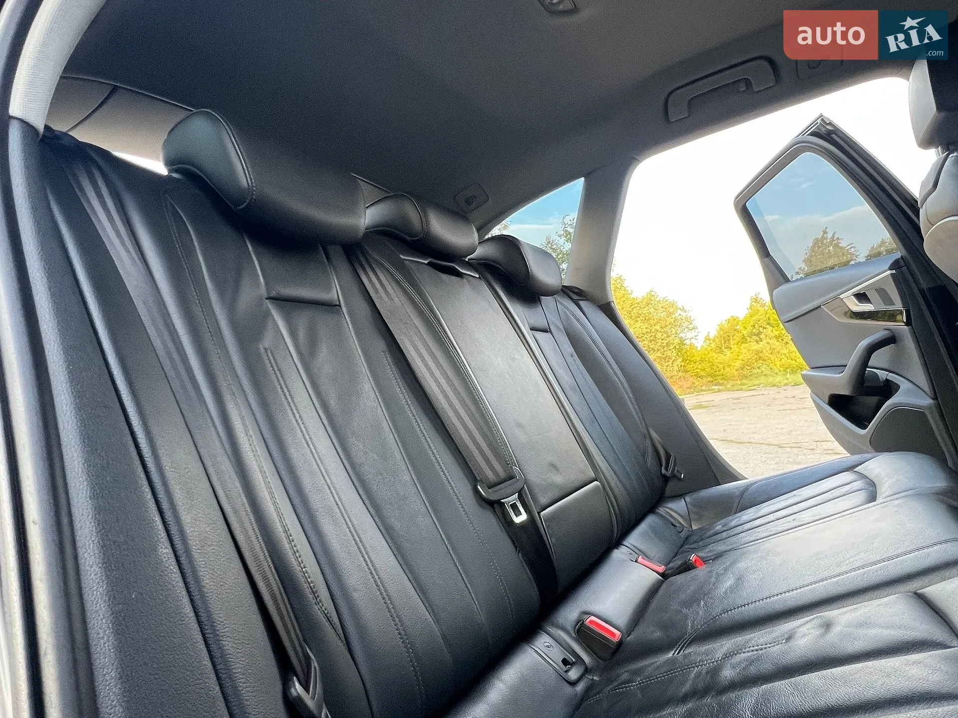 2015 Audi A4 - мініатюра 61