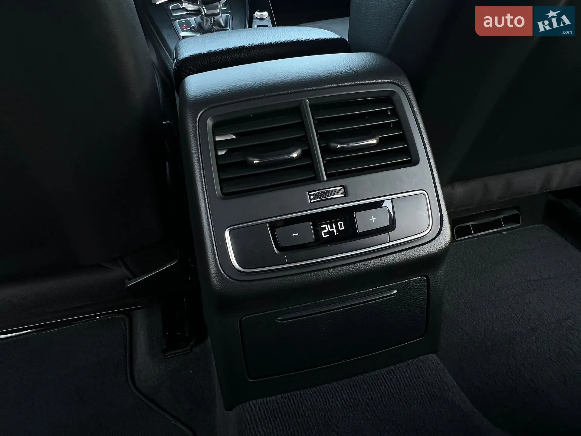 2015 Audi A4 - мініатюра 62