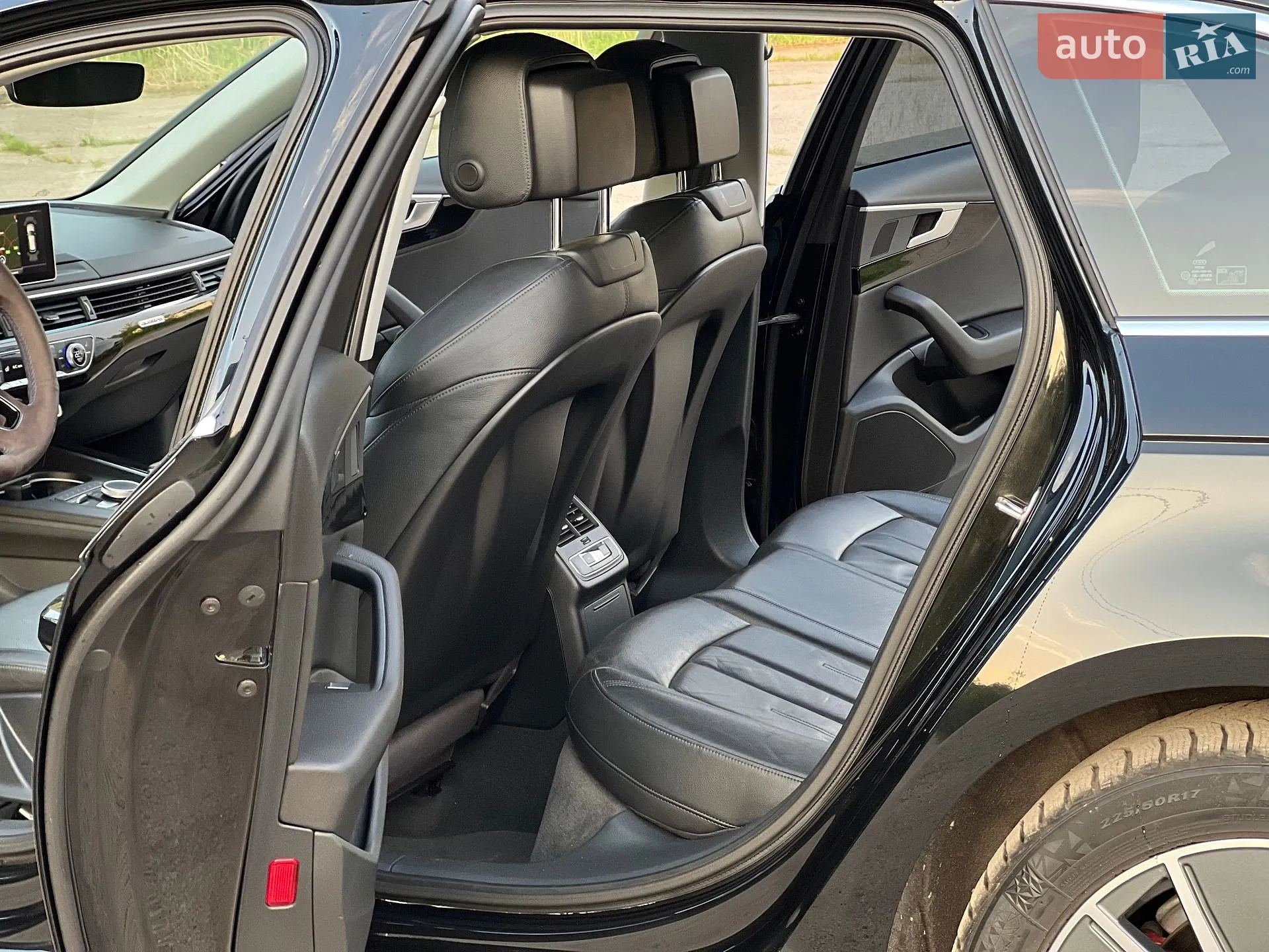 2015 Audi A4 - мініатюра 73