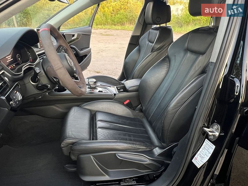 Універсал Audi A4 2015 в Дрогобичі
