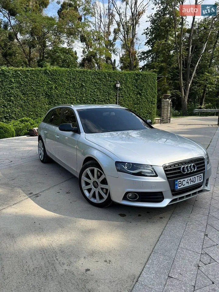 2010 Audi A4 - мініатюра 24