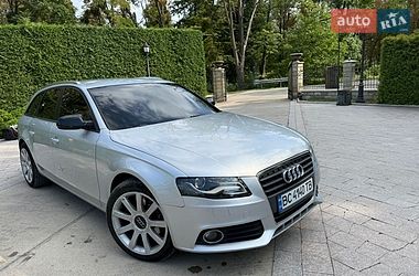 Універсал Audi A4 2010 в Жовкві