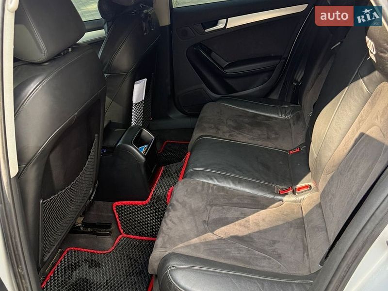 Універсал Audi A4 2010 в Жовкві