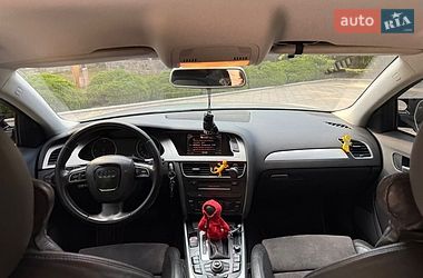 Універсал Audi A4 2010 в Жовкві