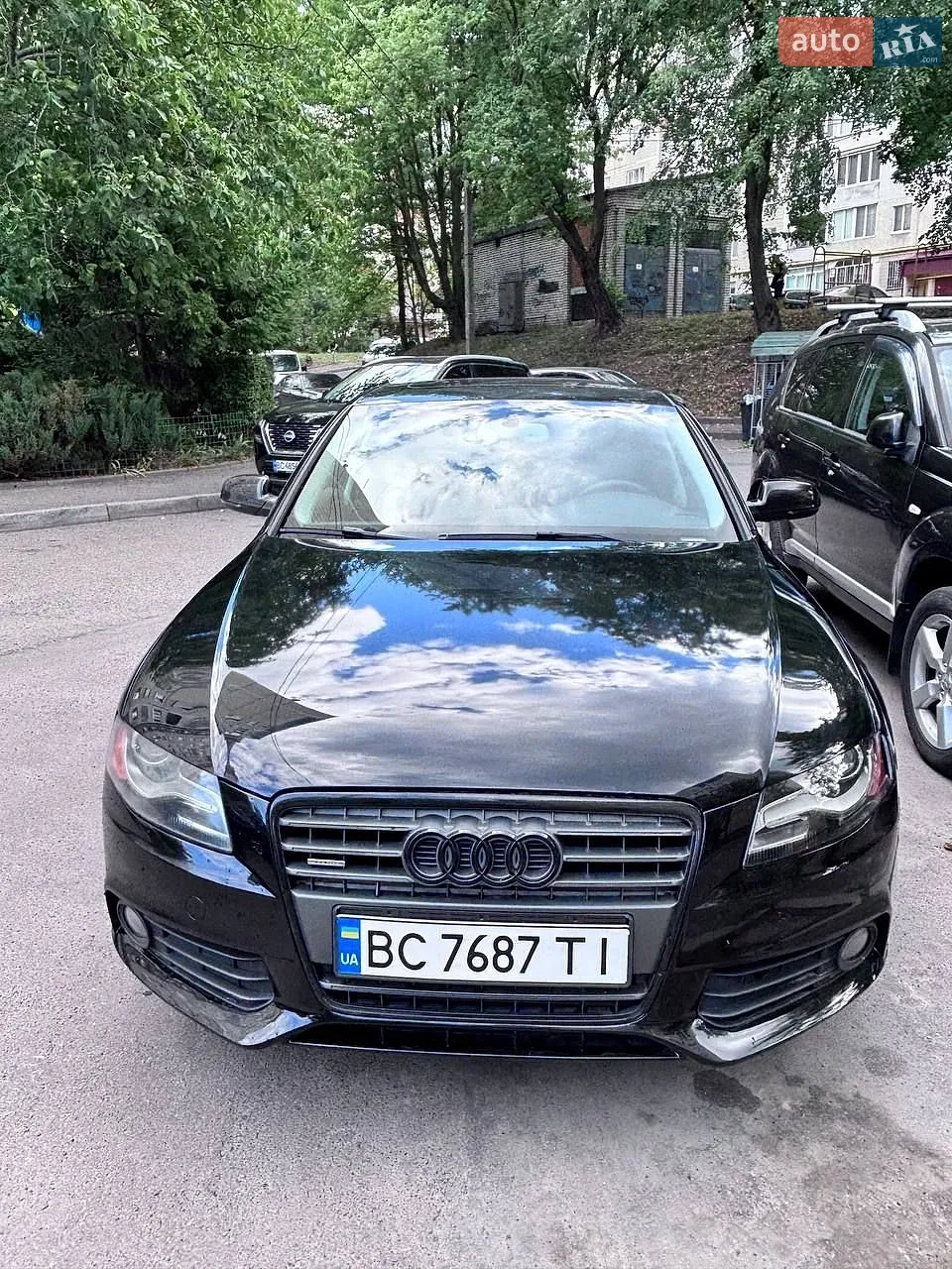 2010 Audi A4 - мініатюра 2