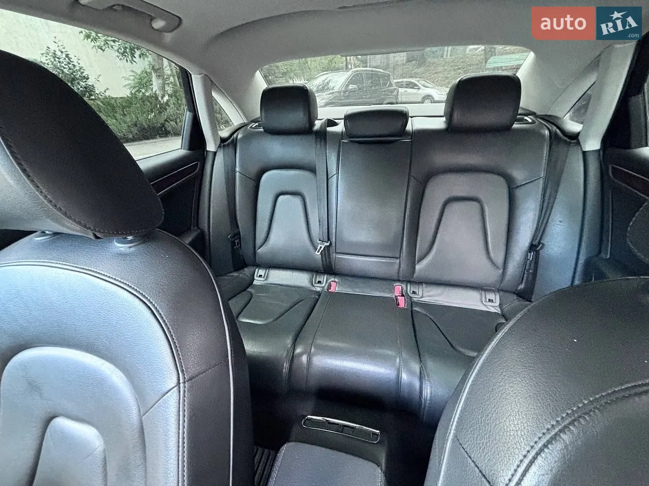 2010 Audi A4 - мініатюра 14