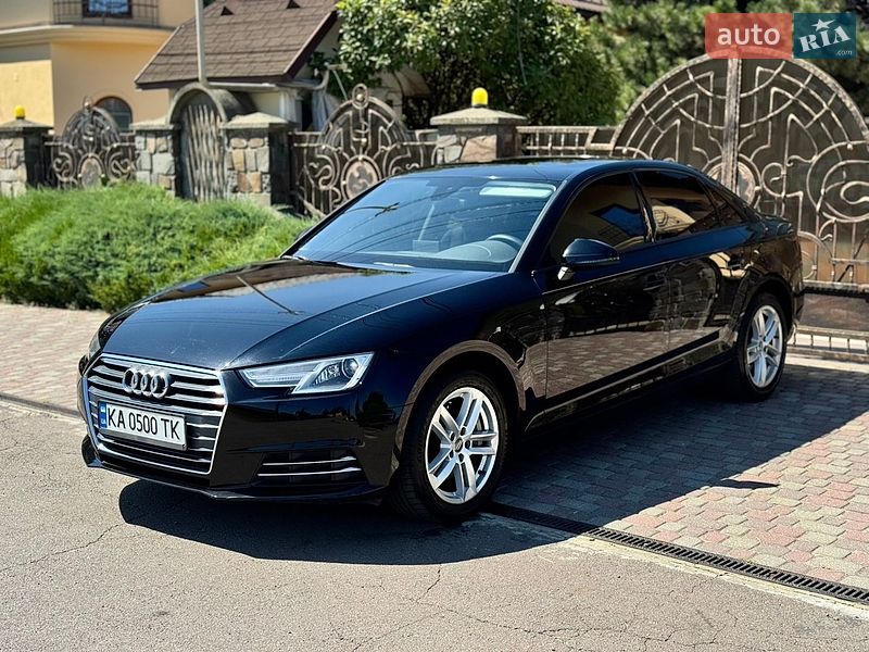 Седан Audi A4 2017 в Киеве