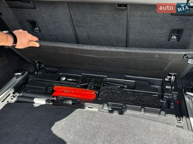Універсал Audi A4 2018 в Ужгороді