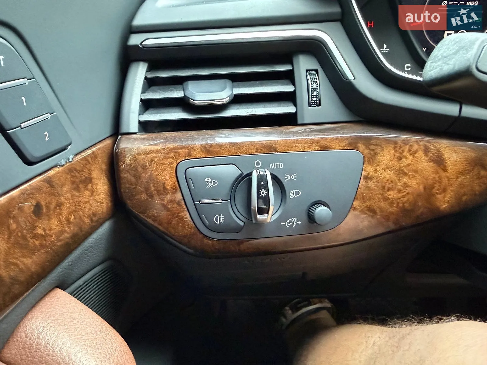 2017 Audi A4 - мініатюра 29