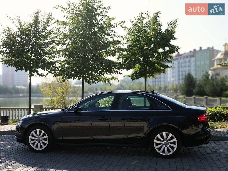 Седан Audi A4 2015 в Івано-Франківську