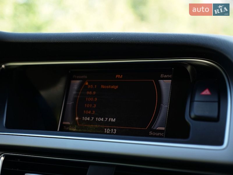 Седан Audi A4 2015 в Івано-Франківську