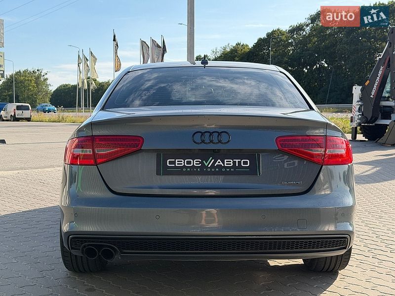 Седан Audi A4 2015 в Львове