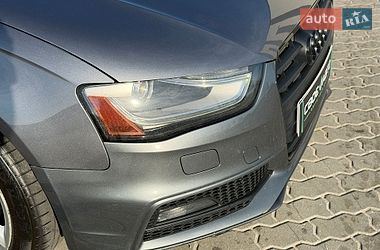 Седан Audi A4 2015 в Львове