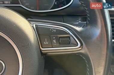 Седан Audi A4 2015 в Львове