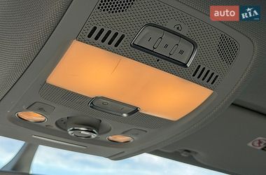 Седан Audi A4 2015 в Львове