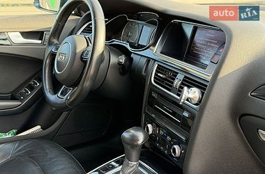 Седан Audi A4 2015 в Львове