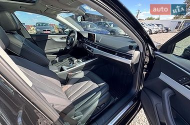 Седан Audi A4 2017 в Виннице