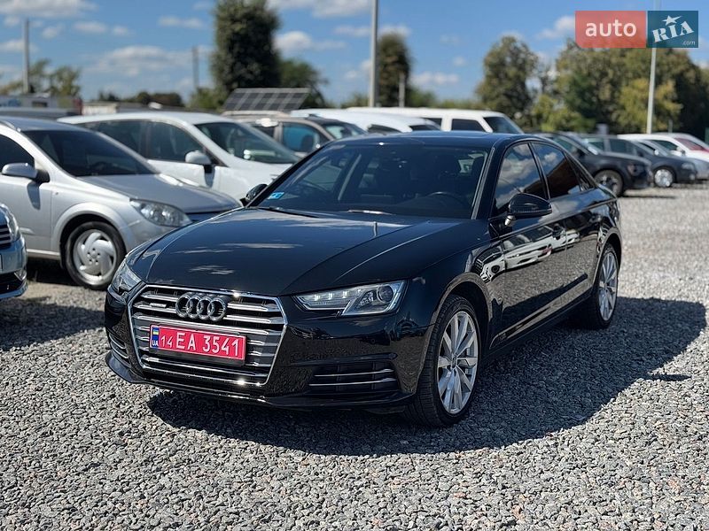 Седан Audi A4 2017 в Виннице