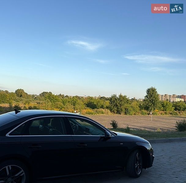 Седан Audi A4 2018 в Здолбуніві