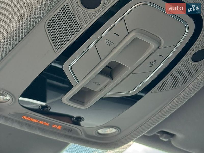 Седан Audi A4 2016 в Фастові