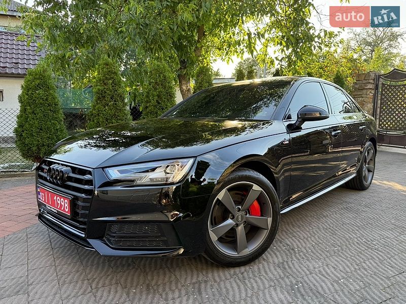 Седан Audi A4 2018 в Стрые