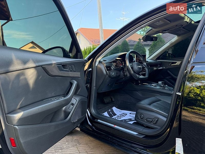 Седан Audi A4 2018 в Стрые