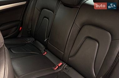 Седан Audi A4 2015 в Миколаєві