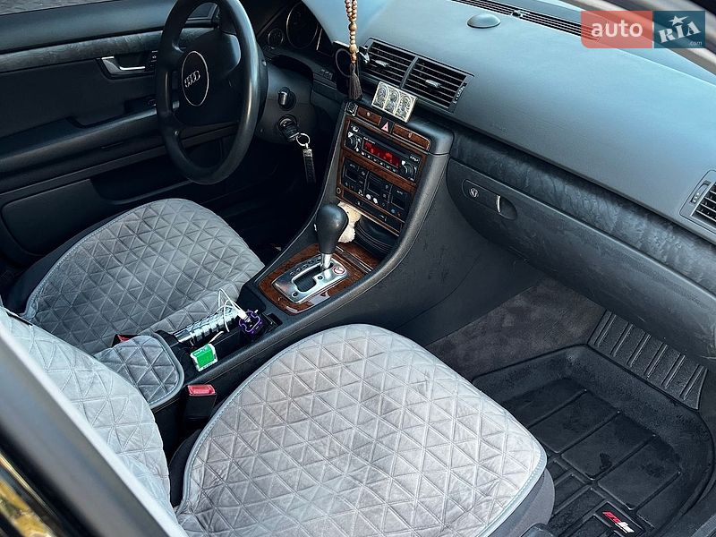 Седан Audi A4 2002 в Тернополе