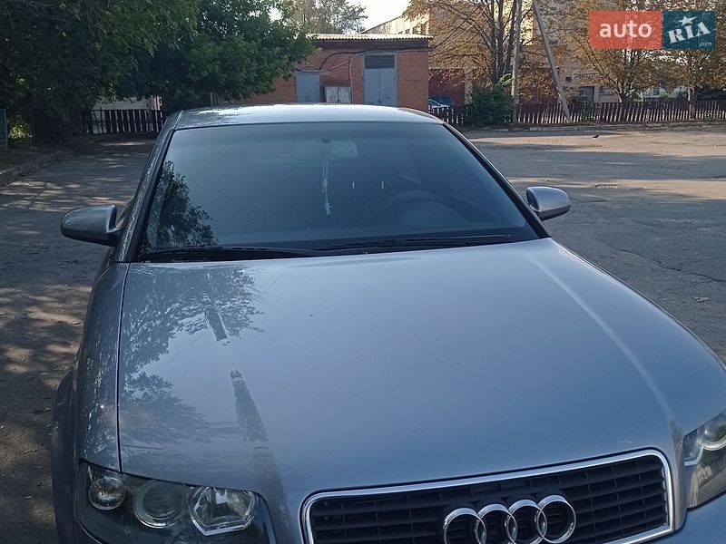 Седан Audi A4 2003 в Лубнах